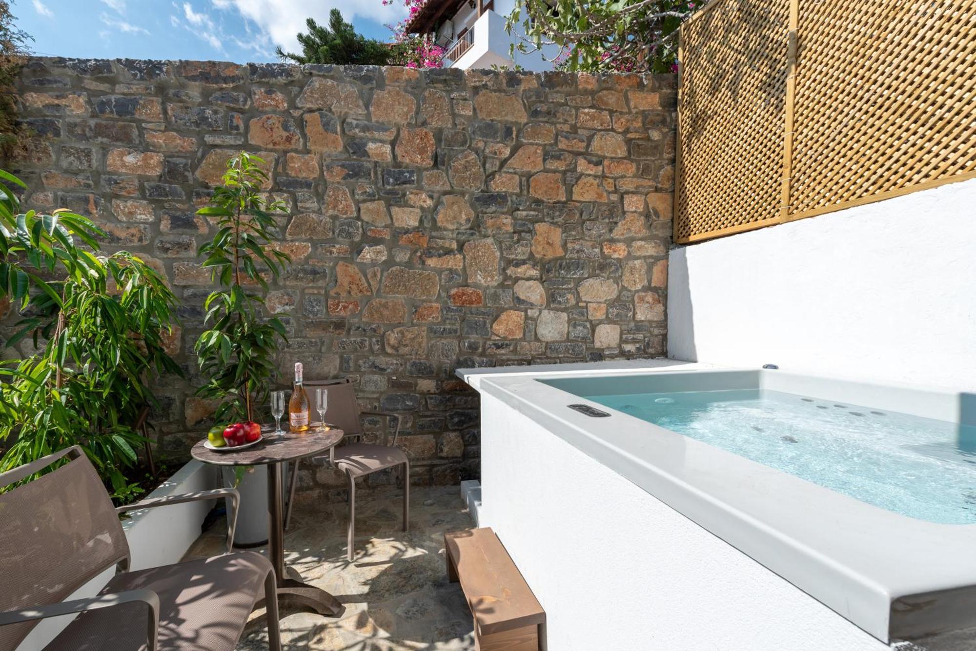 Elounda Stories Boutique Hotel Buitenkant foto